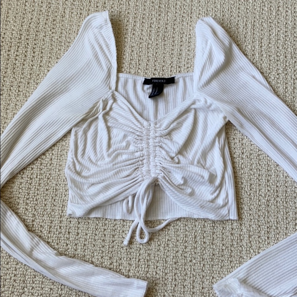 Long sleeve crop top